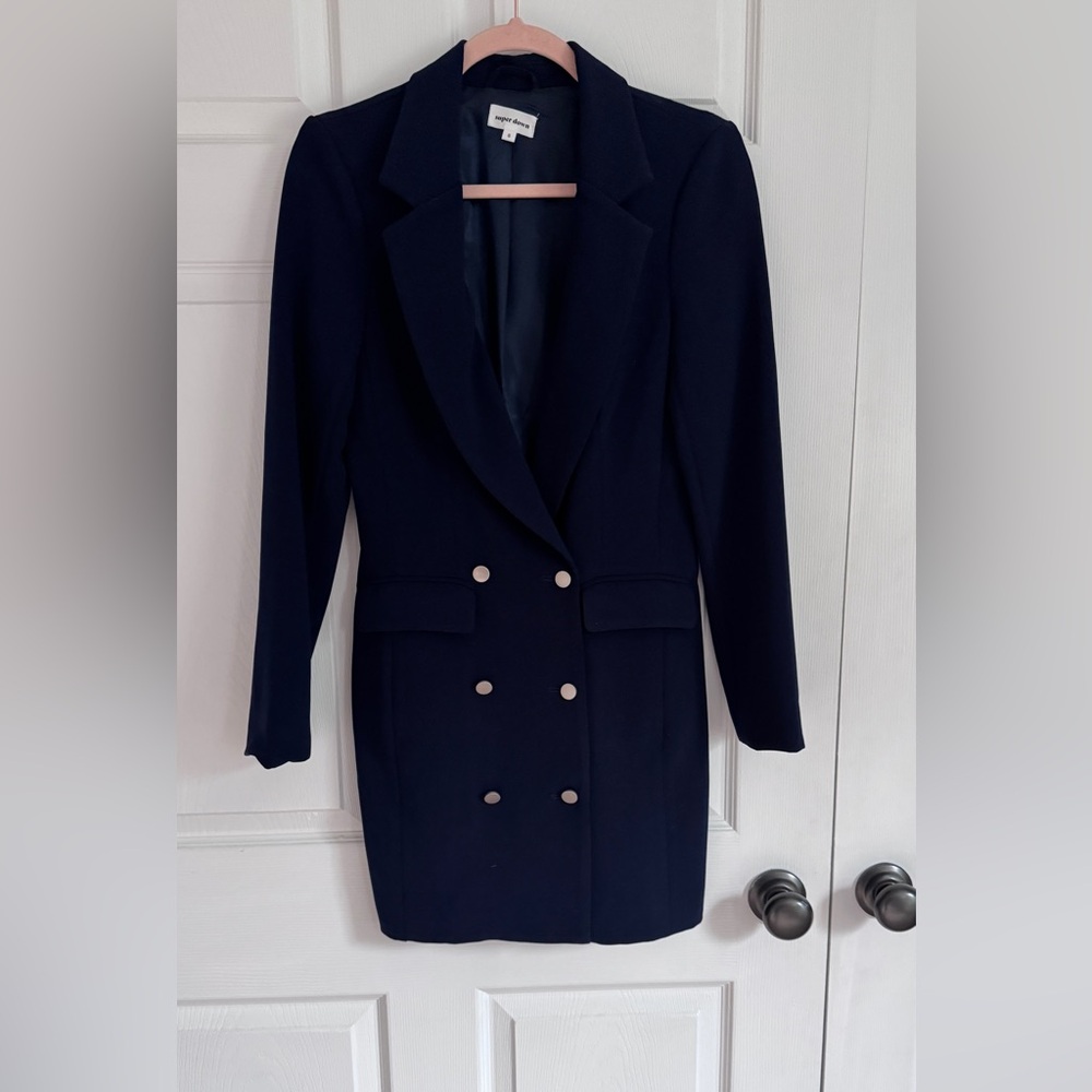 Dress - Picture 2 of 5